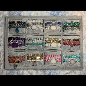 Gorgeous stack bracelets. Each stack comes with 3-6 bracelets.